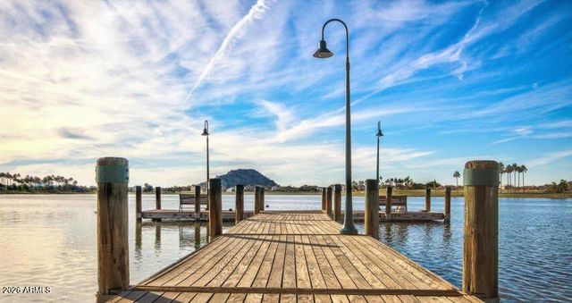 18222 W SANTA ALBERTA Lane 31, Goodyear, AZ 85338