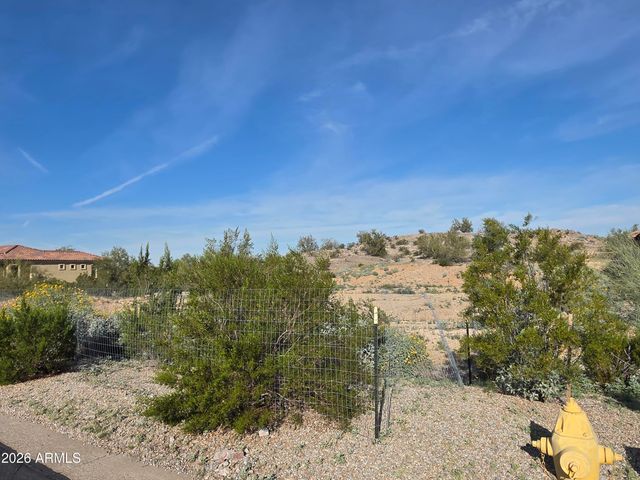 18222 W SANTA ALBERTA Lane 31, Goodyear, AZ 85338