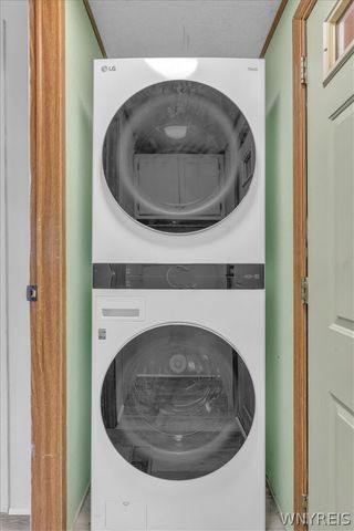 39 Green Valley Estates, Great Valley, NY 14741