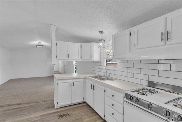 39 Green Valley Estates, Great Valley, NY 14741