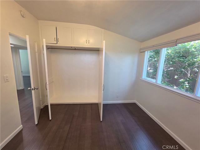 310 S Thurston, Los Angeles, CA 90049