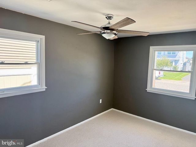 14 S BOSTON DR, Little Egg Harbor Twp, NJ 08087