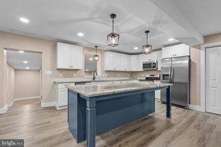 325 W RELIANCE RD, Telford, PA 18969