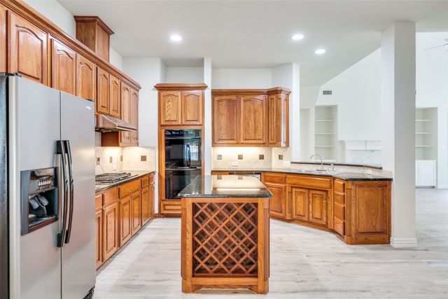 4400 Breckinridge Boulevard, Richardson, TX 75082