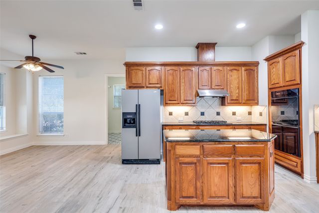 4400 Breckinridge Boulevard, Richardson, TX 75082