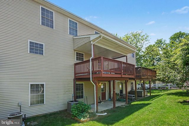 102 WOODSIDE CT, Annville, PA 17003