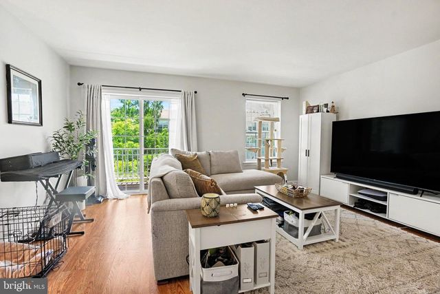 102 WOODSIDE CT, Annville, PA 17003