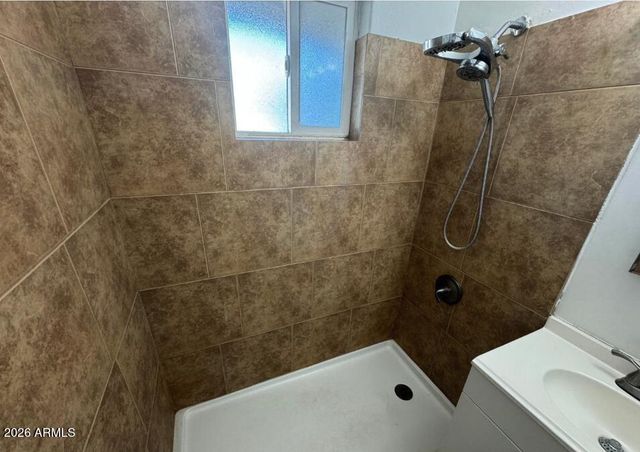 625 E Broadway Road 7, Tempe, AZ 85282