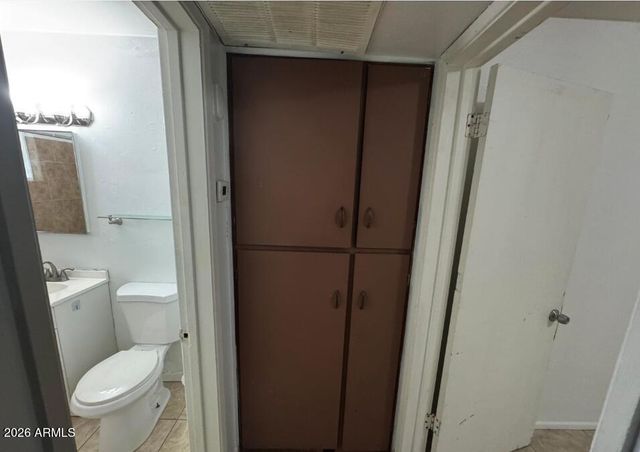 625 E Broadway Road 7, Tempe, AZ 85282