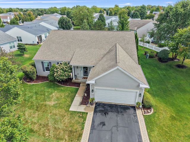 12082 HIDEAWAY Drive, Huntley, IL 60142