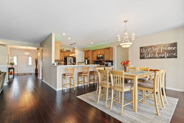 12082 HIDEAWAY Drive, Huntley, IL 60142