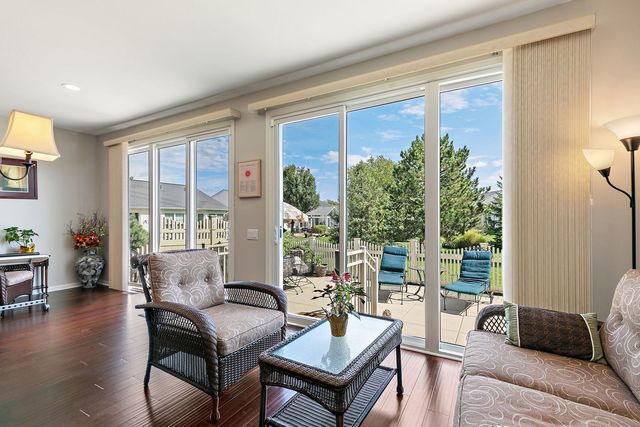 12082 HIDEAWAY Drive, Huntley, IL 60142