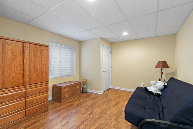 12082 HIDEAWAY Drive, Huntley, IL 60142