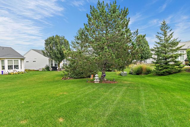 12082 HIDEAWAY Drive, Huntley, IL 60142