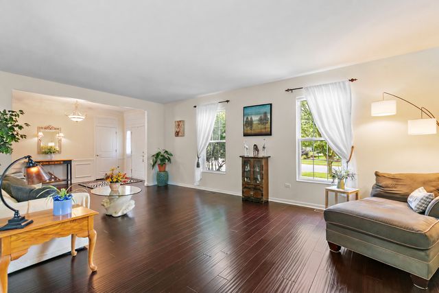 12082 HIDEAWAY Drive, Huntley, IL 60142