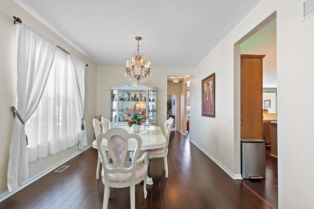12082 HIDEAWAY Drive, Huntley, IL 60142