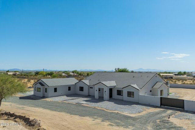 8236 N CALLE HERMOSA Circle, Casa Grande, AZ 85194