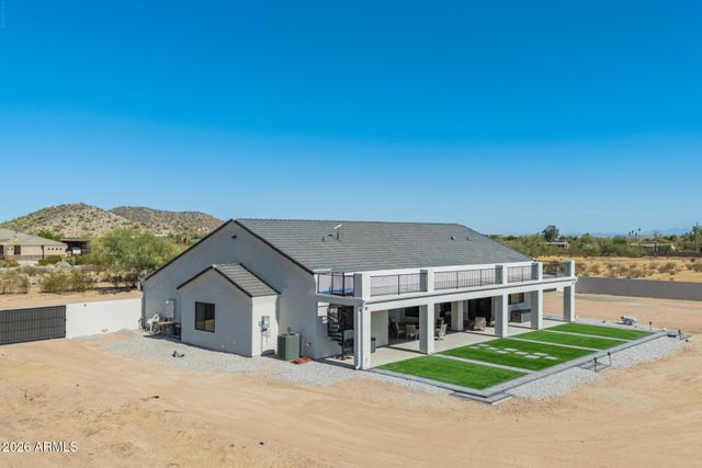 8236 N CALLE HERMOSA Circle, Casa Grande, AZ 85194