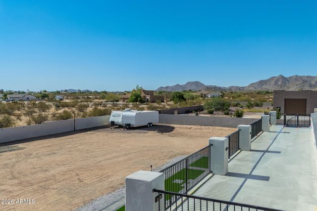 8236 N CALLE HERMOSA Circle, Casa Grande, AZ 85194