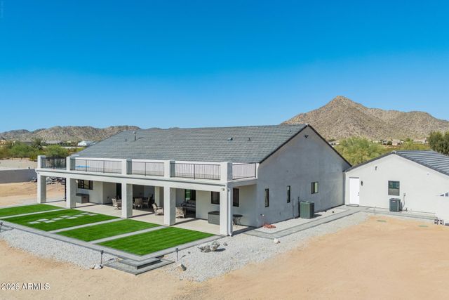 8236 N CALLE HERMOSA Circle, Casa Grande, AZ 85194