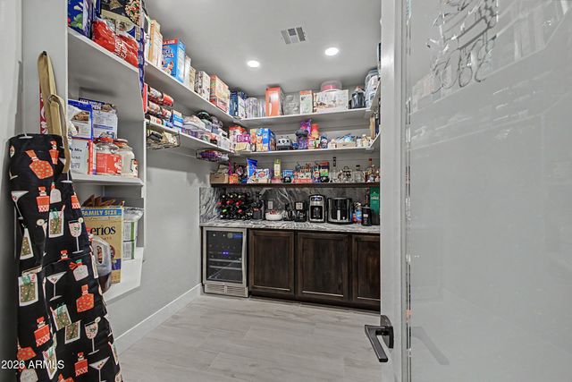 8236 N CALLE HERMOSA Circle, Casa Grande, AZ 85194