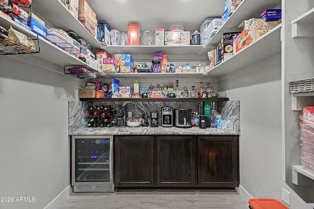 8236 N CALLE HERMOSA Circle, Casa Grande, AZ 85194