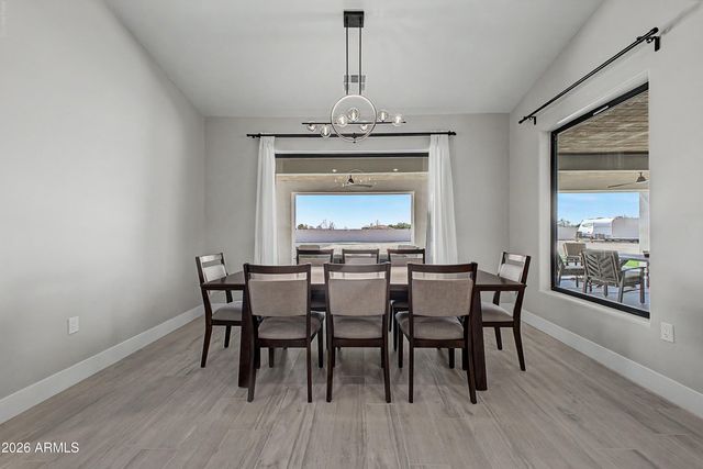 8236 N CALLE HERMOSA Circle, Casa Grande, AZ 85194