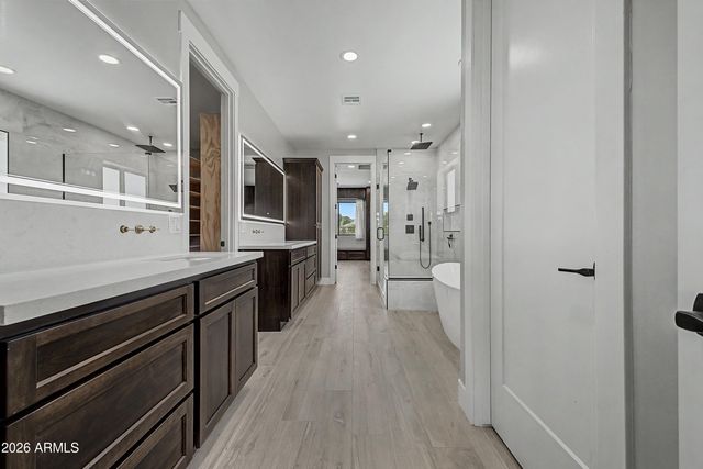 8236 N CALLE HERMOSA Circle, Casa Grande, AZ 85194