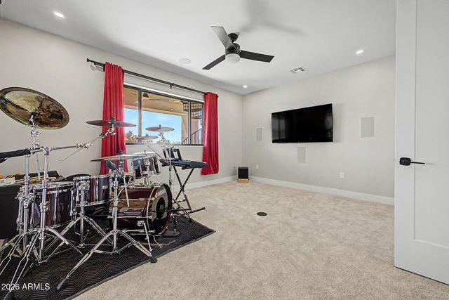 8236 N CALLE HERMOSA Circle, Casa Grande, AZ 85194