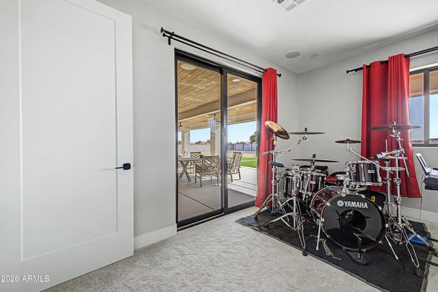 8236 N CALLE HERMOSA Circle, Casa Grande, AZ 85194