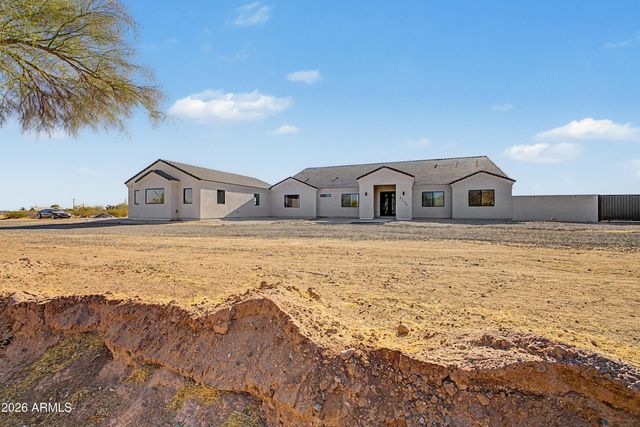 8236 N CALLE HERMOSA Circle, Casa Grande, AZ 85194