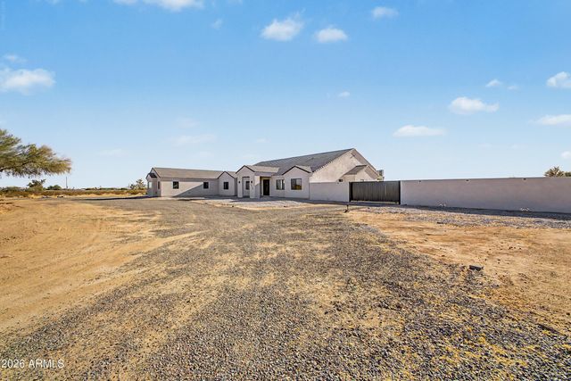 8236 N CALLE HERMOSA Circle, Casa Grande, AZ 85194