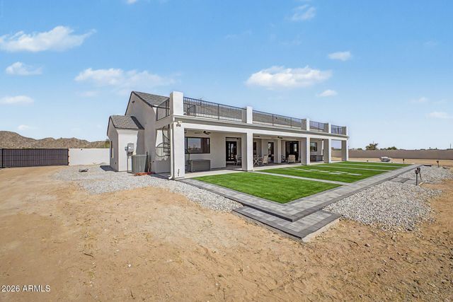 8236 N CALLE HERMOSA Circle, Casa Grande, AZ 85194