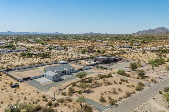 8236 N CALLE HERMOSA Circle, Casa Grande, AZ 85194