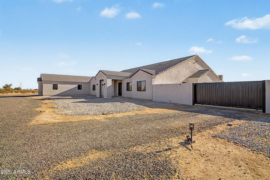 8236 N CALLE HERMOSA Circle, Casa Grande, AZ 85194 — photo 3