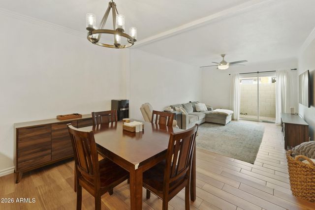 3039 N 38TH Street 11, Phoenix, AZ 85018