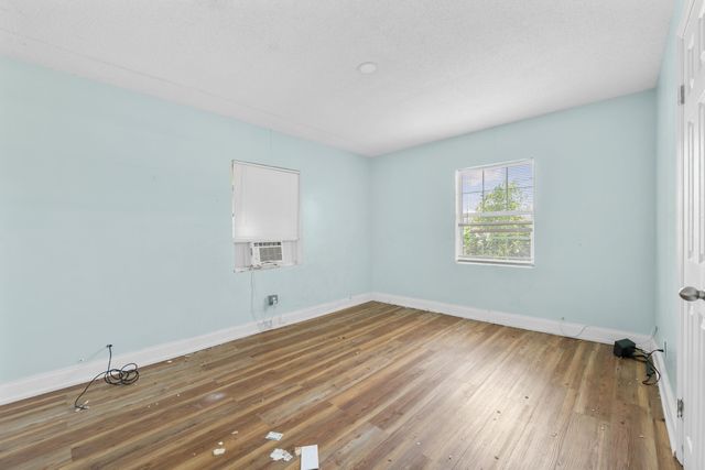 616 W 5TH Street, Riviera Beach, FL 33404