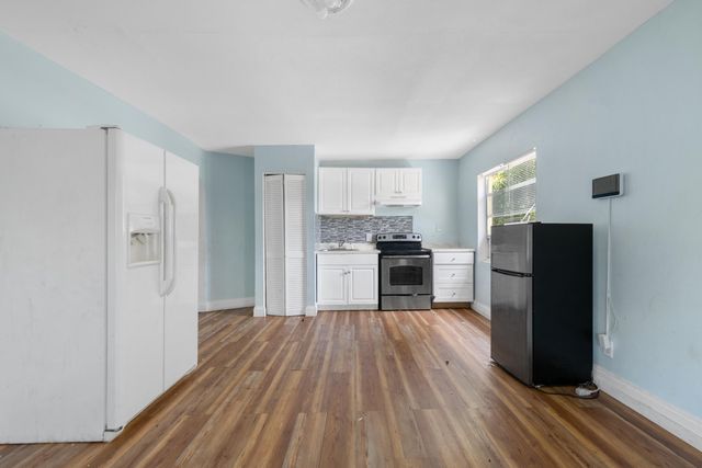 616 W 5TH Street, Riviera Beach, FL 33404