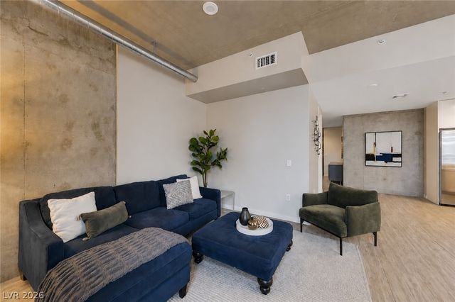 353 East Bonneville Avenue 581, Las Vegas, NV 89101
