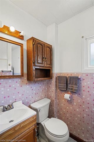 2295 Davista Drive, Highland, MI 48356