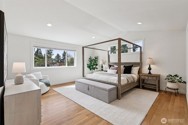 8535 4th Avenue NE, Seattle, WA 98115