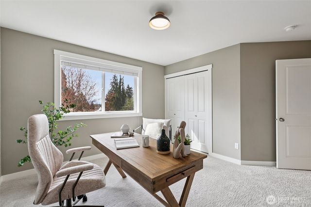 8535 4th Avenue NE, Seattle, WA 98115