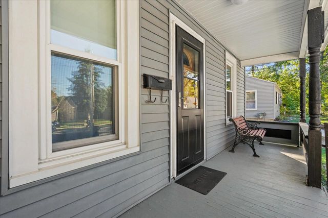 1471 Cleveland AVENUE, Waukesha, WI 53186