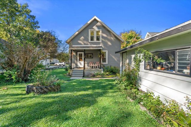 1471 Cleveland AVENUE, Waukesha, WI 53186