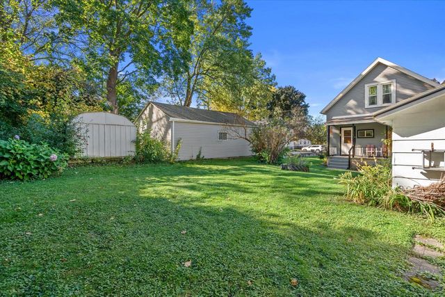 1471 Cleveland AVENUE, Waukesha, WI 53186