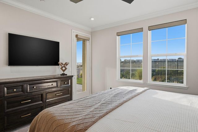 102 Chesapeake Ct, Lincoln, CA 95648