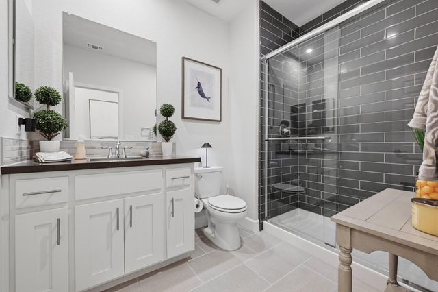 102 Chesapeake Ct, Lincoln, CA 95648
