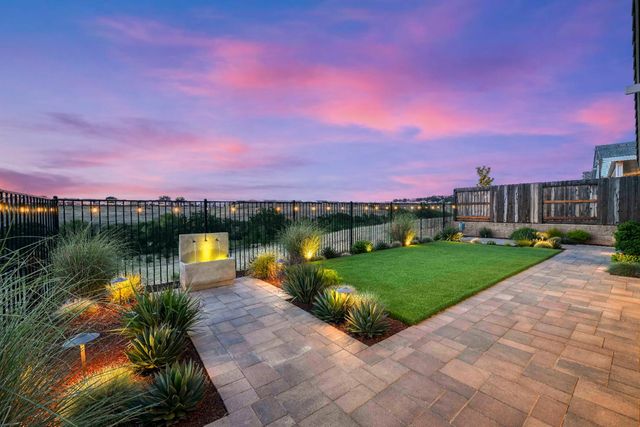 102 Chesapeake Ct, Lincoln, CA 95648