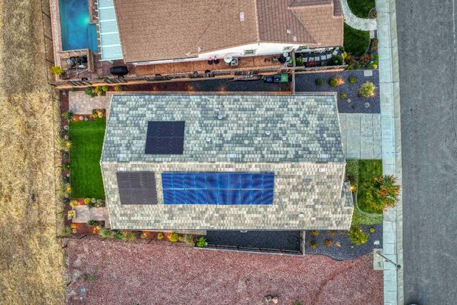 102 Chesapeake Ct, Lincoln, CA 95648
