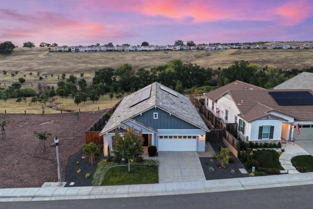 102 Chesapeake Ct, Lincoln, CA 95648